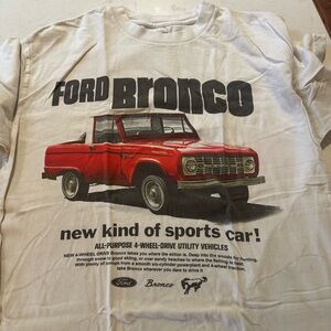 Abercrombie Ford Bronco tee size medium